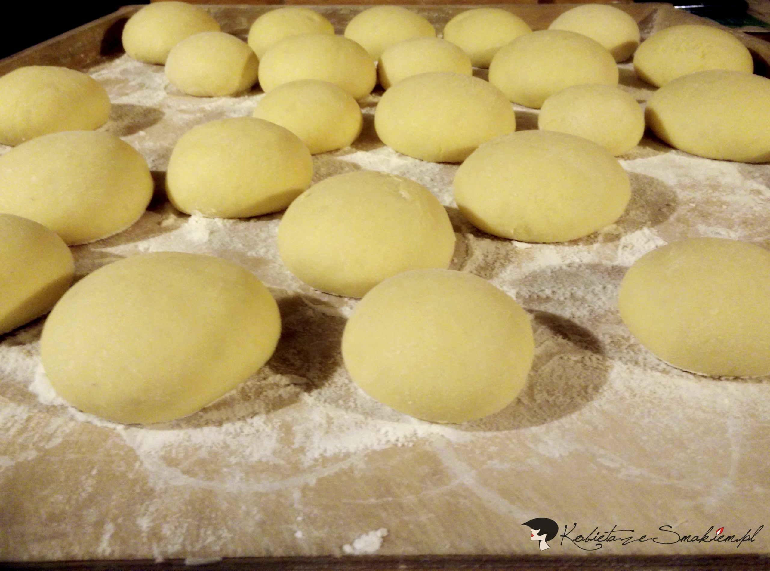 Domowe pączki — zdjęcie 1