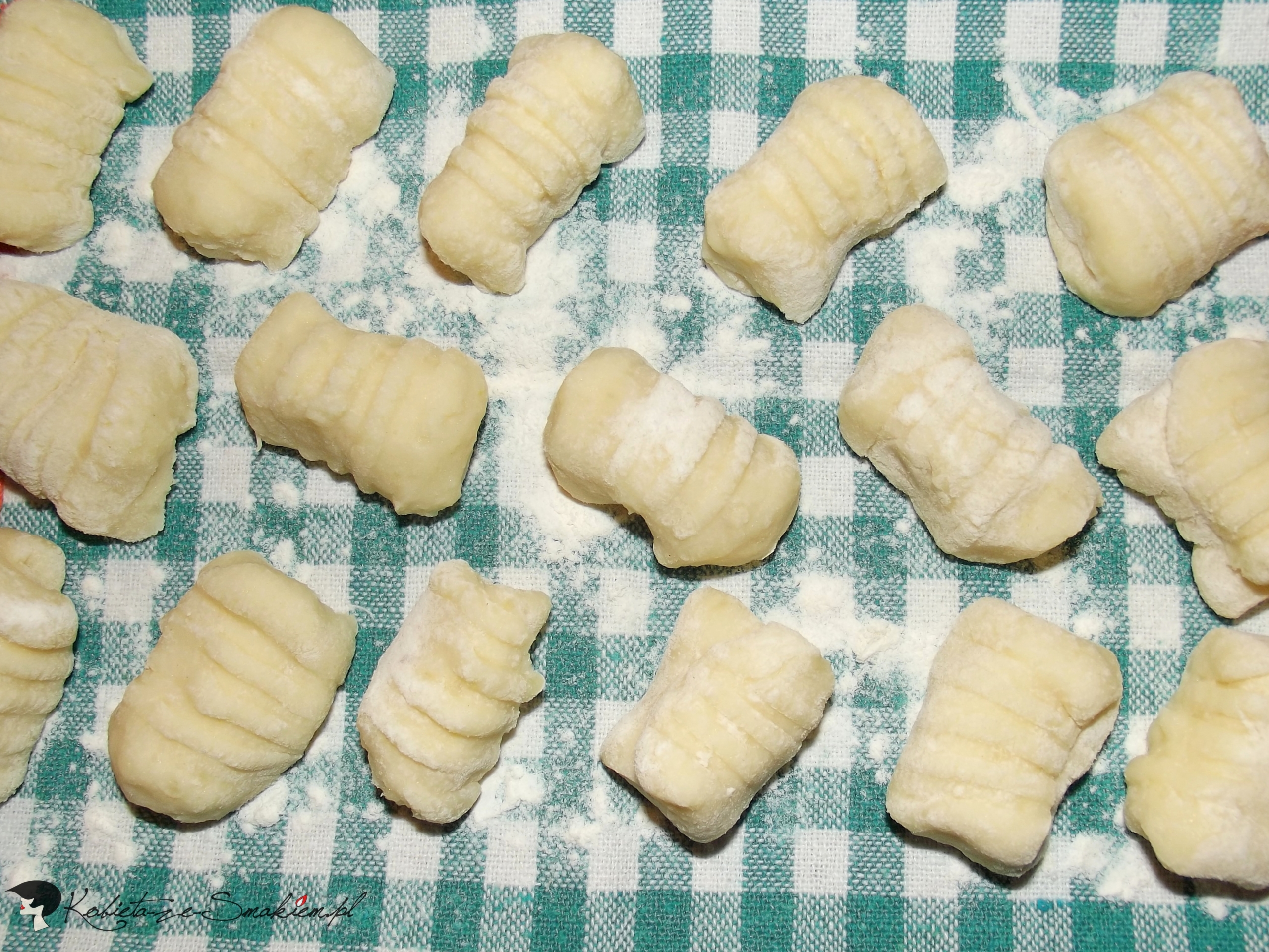 Gnocchi z sosem pomidorowo maślanym — zdjęcie 3