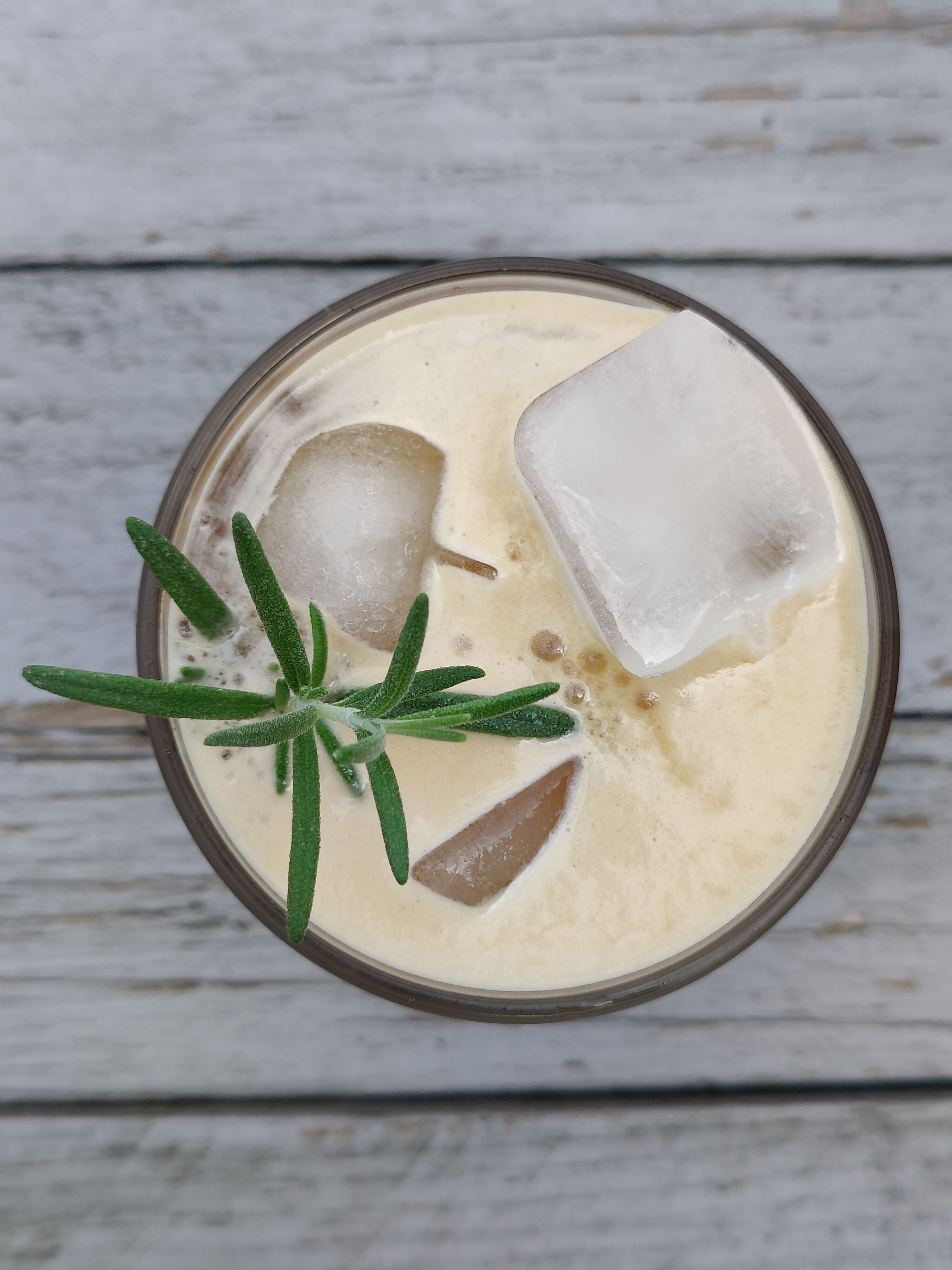 Rozmarynowe tonic espresso